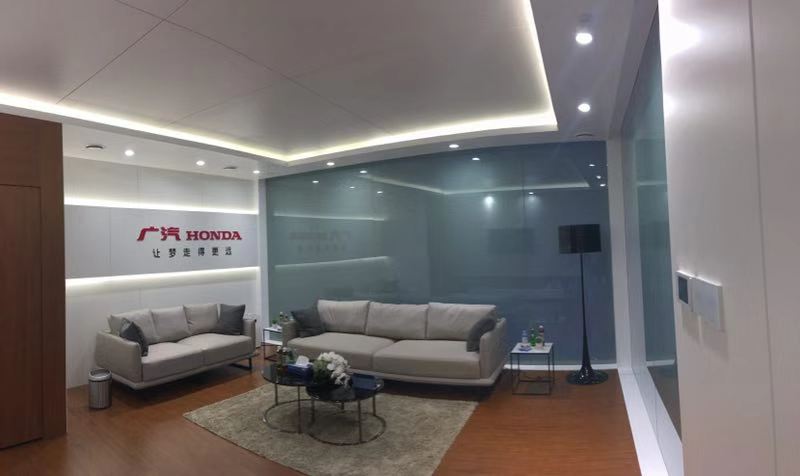 打造AI+IOT概念的广汽VIP接待室，提供舒适的购车体验